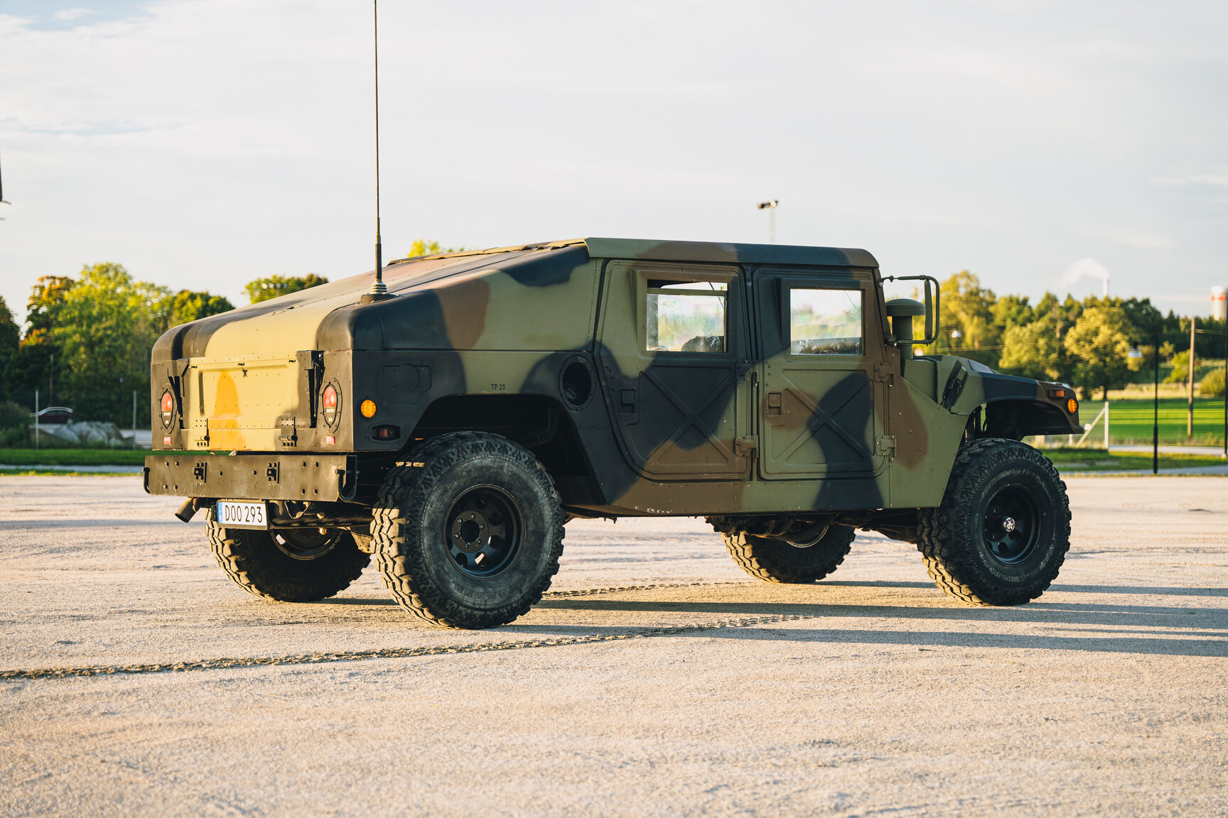Aussenfoto 1987 Chevrolet/Humvee H1 Slantback