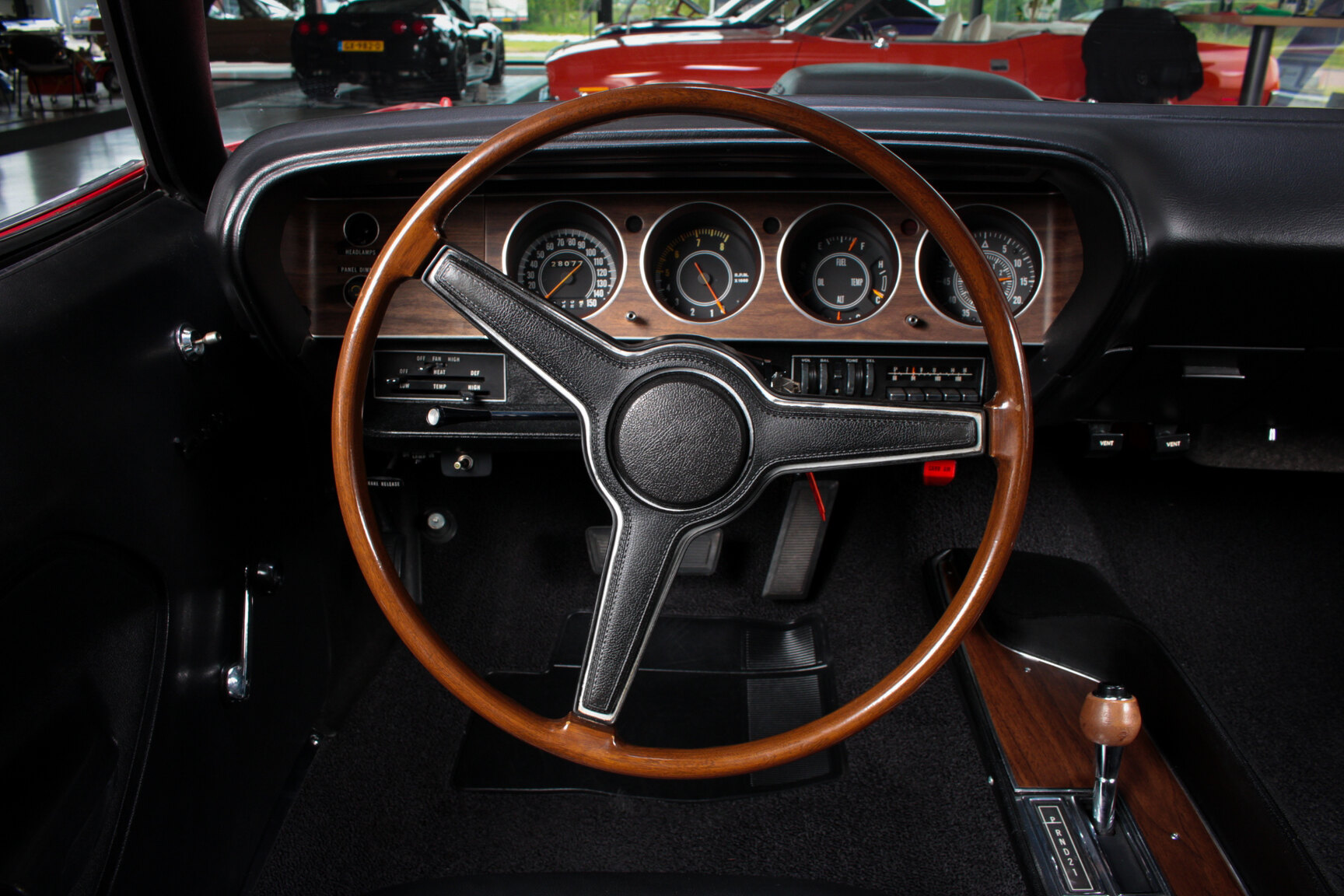 Interiörbild 1970 Plymouth Hemi Cuda