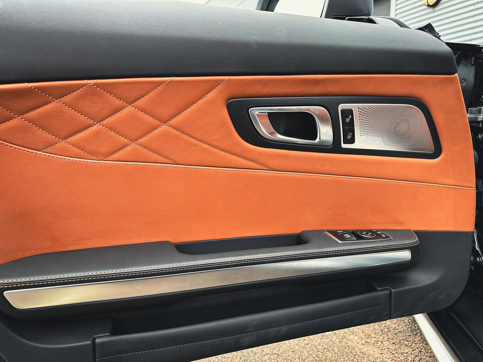 Interiörbild 2018 Mercedes Benz AMG GT C (8)