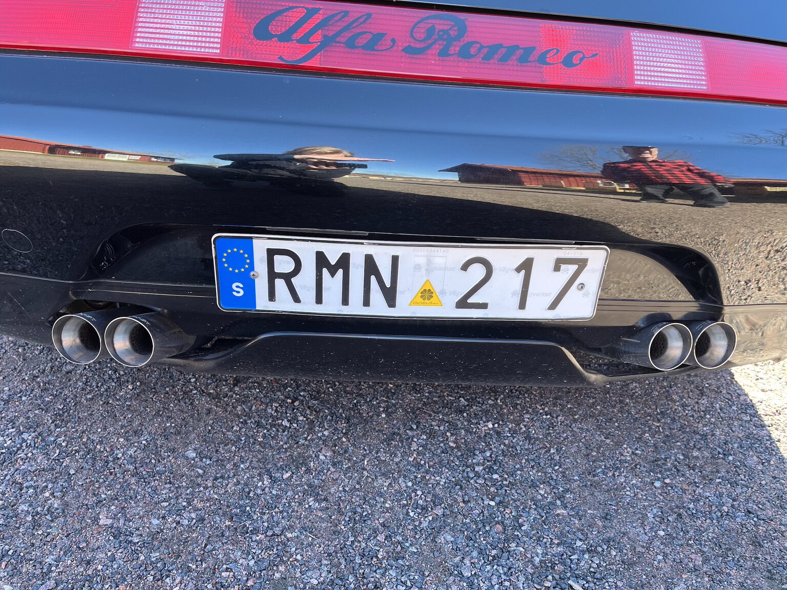 Exterior image of 1998 Alfa Romeo GTV