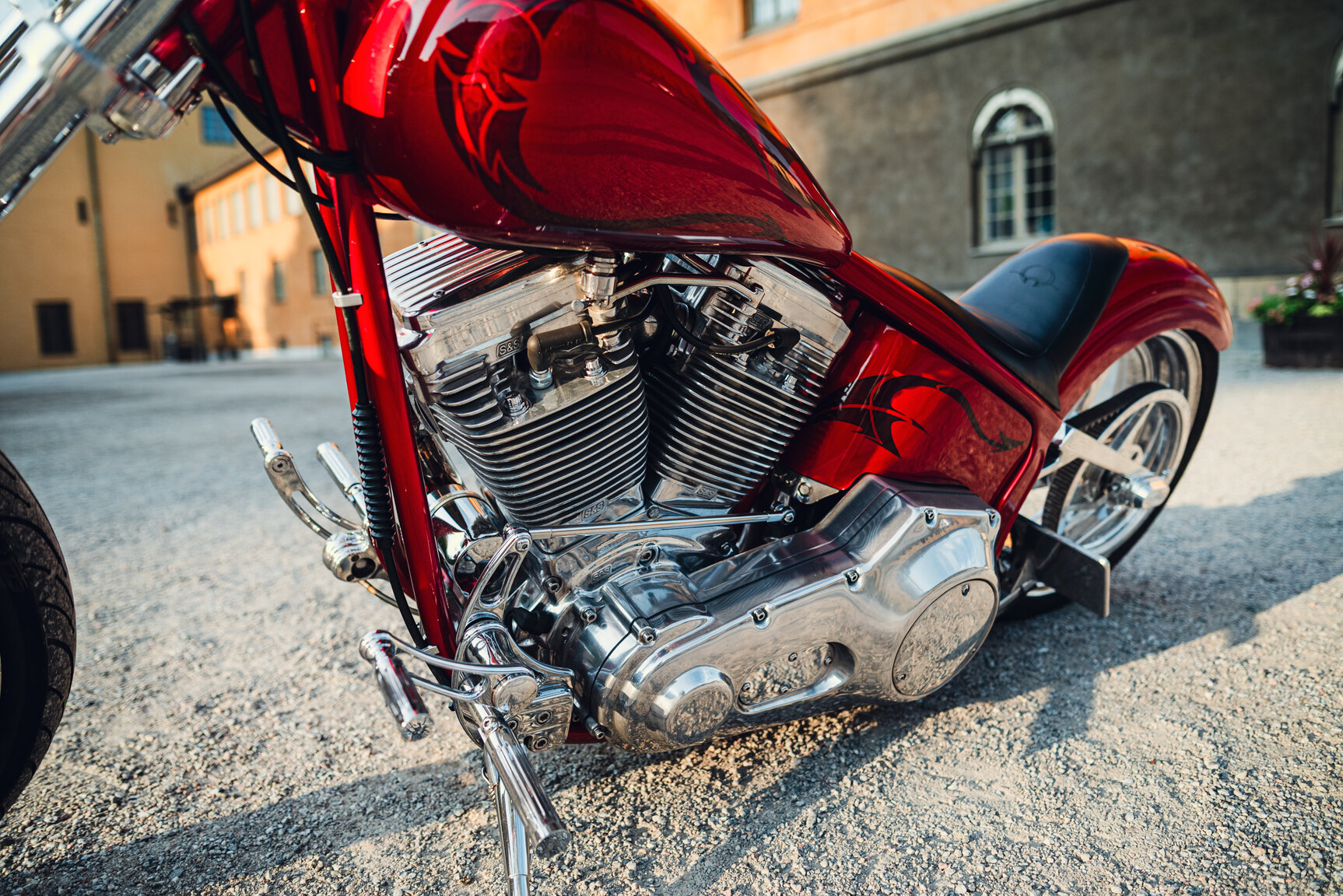 Exteriörbild på 2001 Unique Custom Cycles Red Inferno