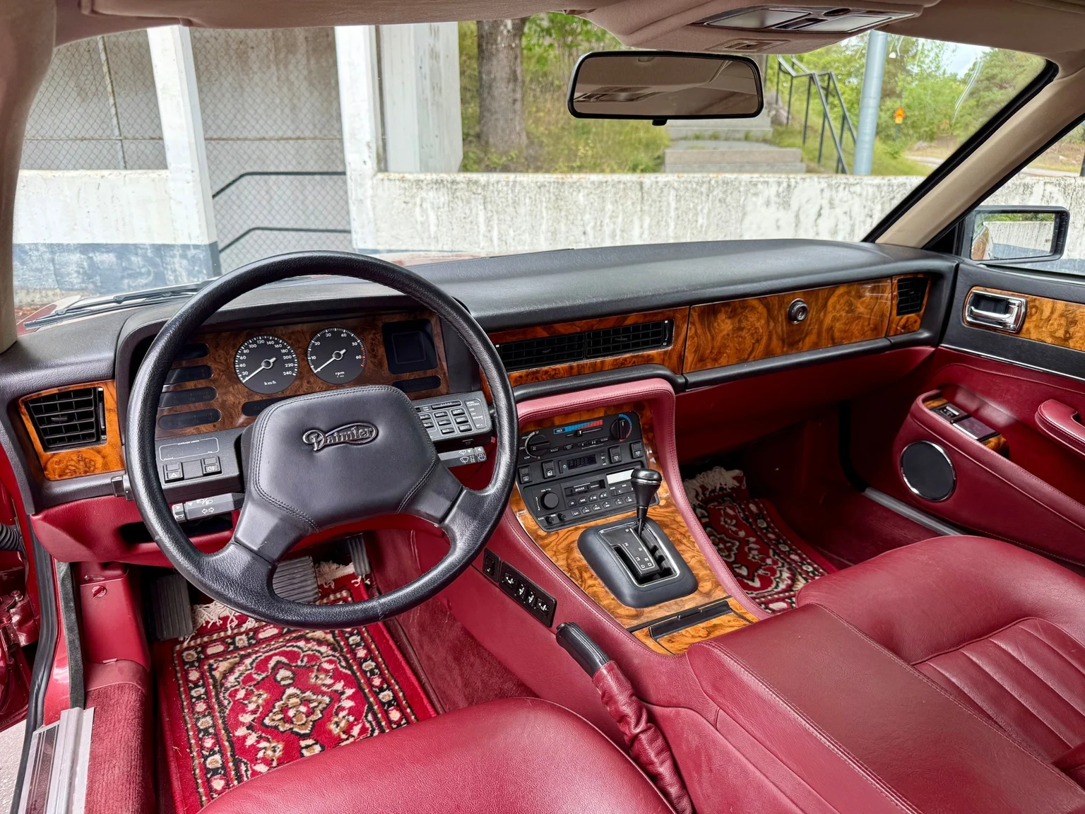 Interiörbild 1988 Daimler Six (19)