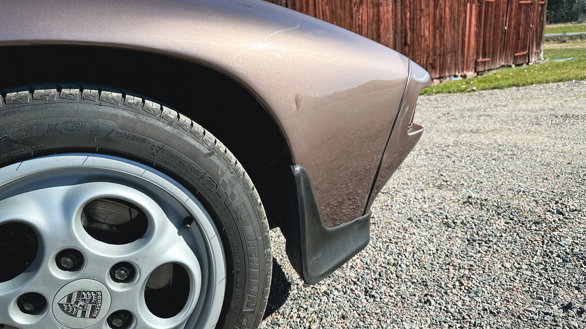 Exteriörbild på 1983 Porsche 928 S (43)