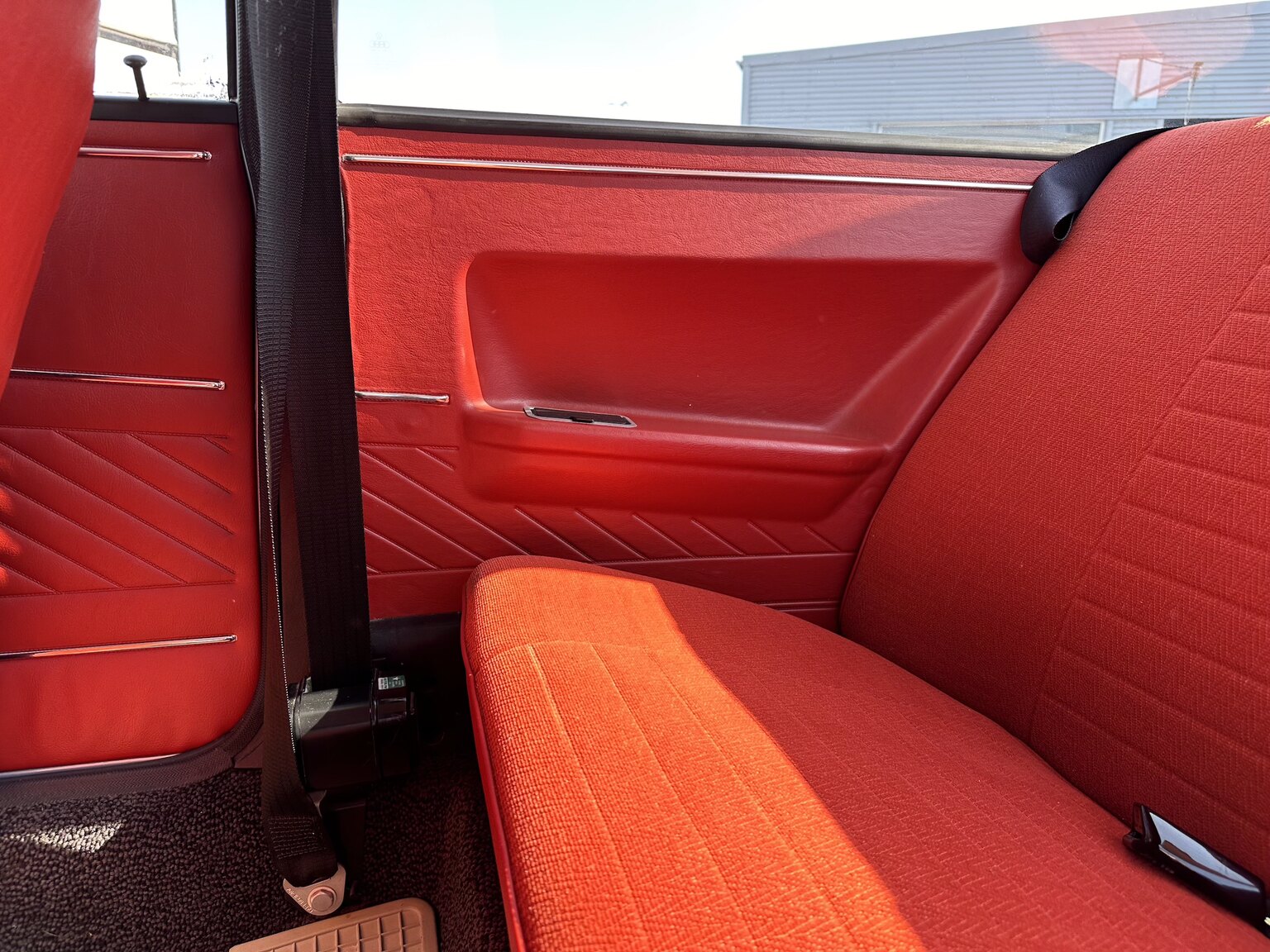 Interior image of 1974 Volkswagen Passat Two Door