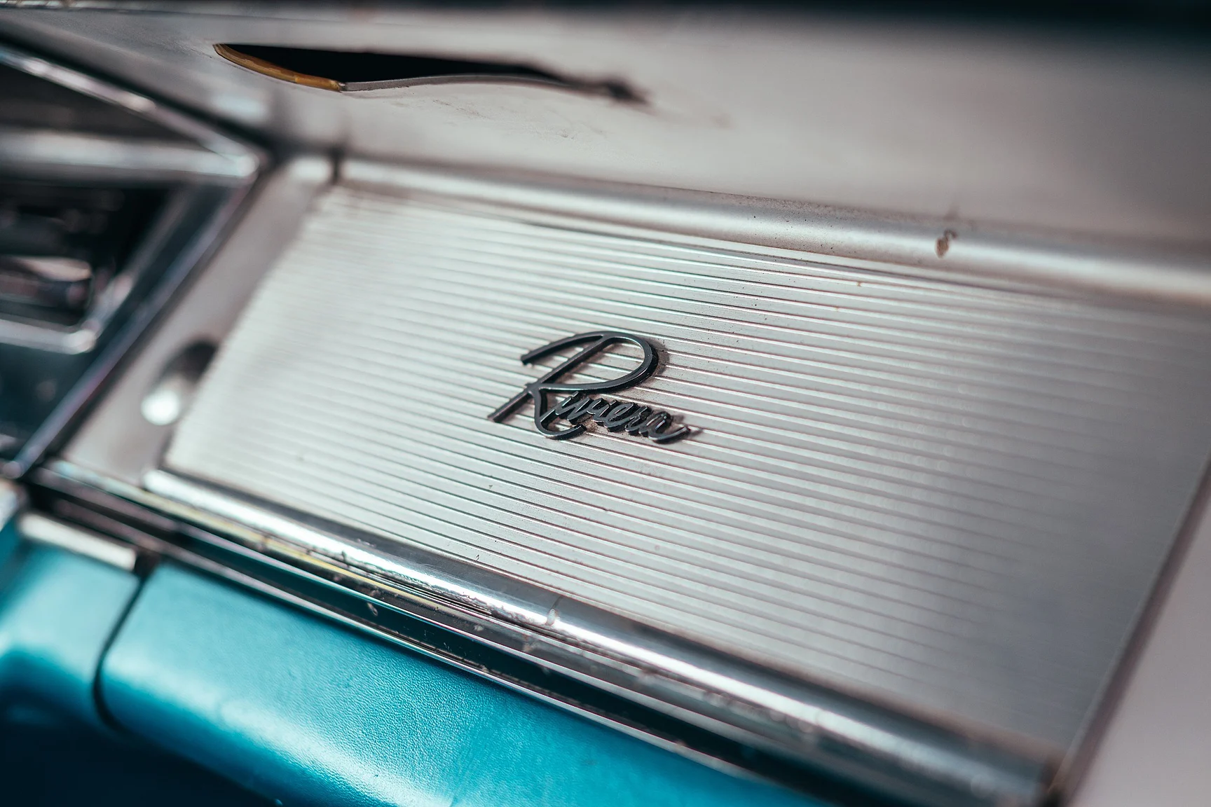 Innenraumfoto von 1964 Buick Riviera Coupé (27)