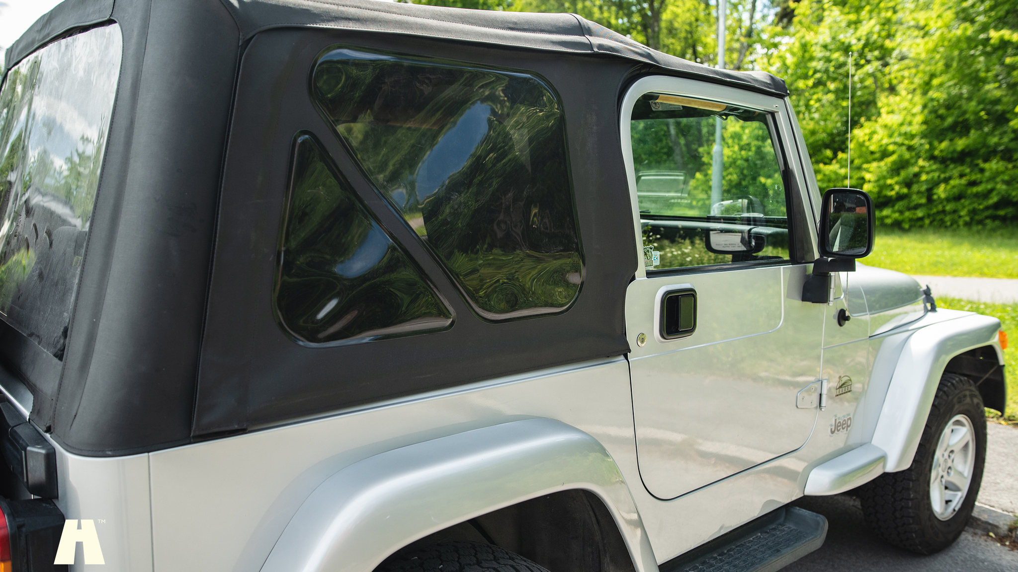 Aussenfoto 2006 Jeep Wrangler 4.0L Sahara 