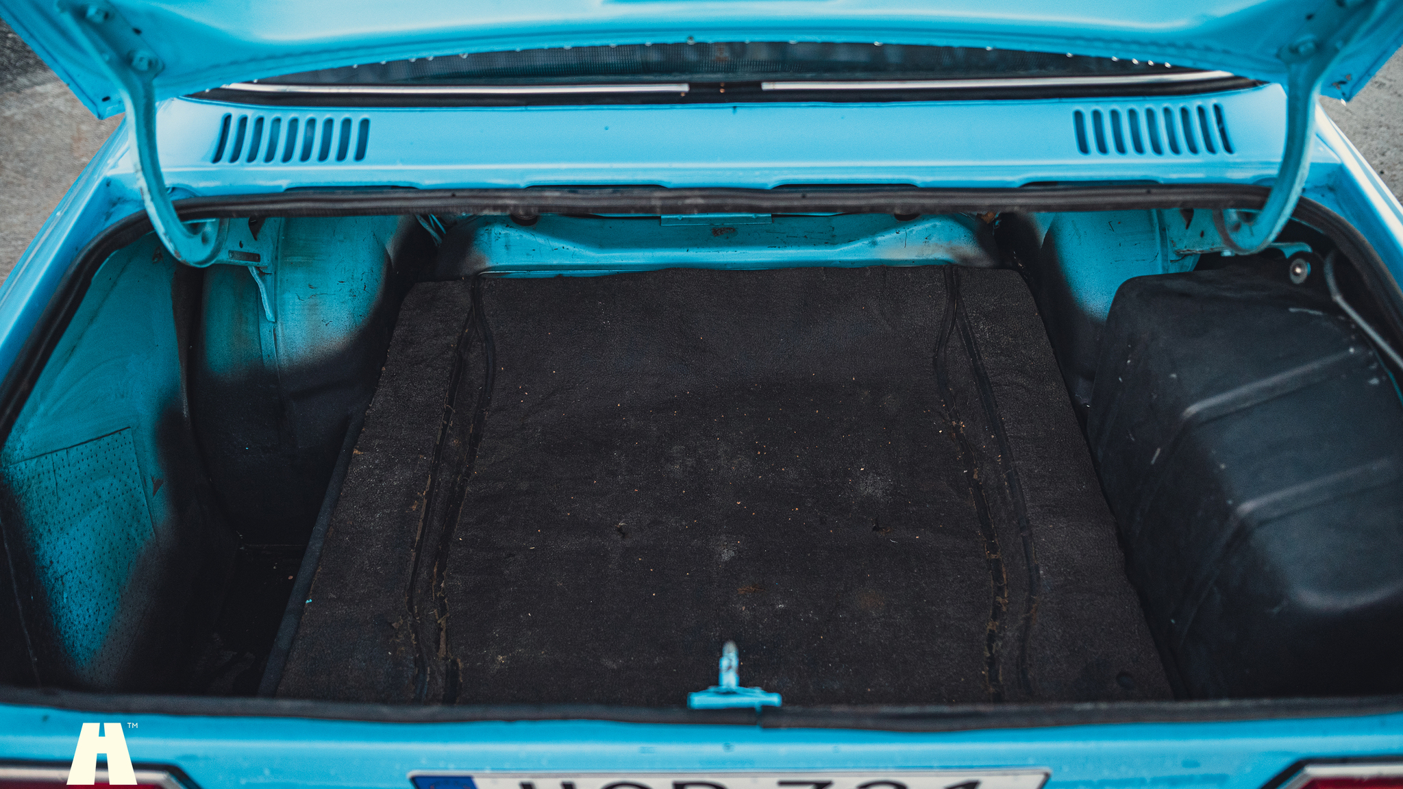 Interiörbild 1974 Ford Escort MK1