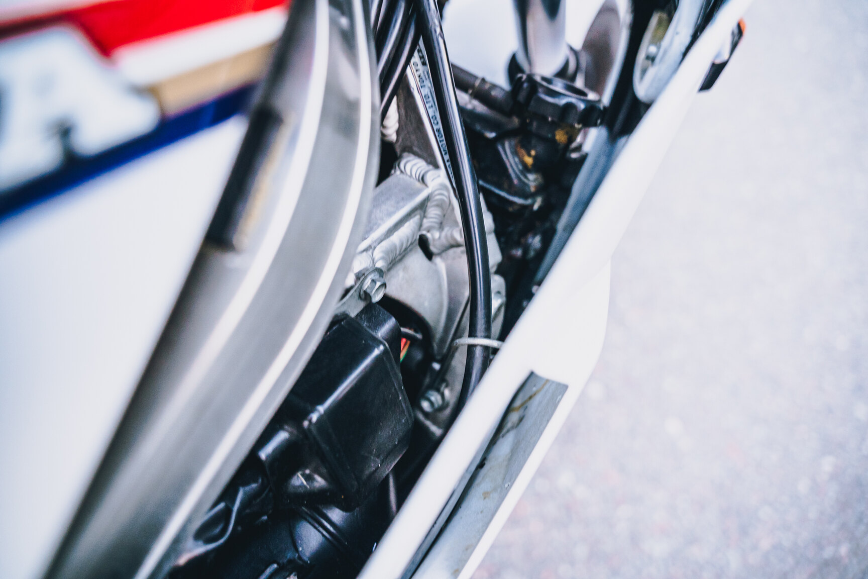 Image of 1986 Honda NS400R Rothmans Replica mechanics
