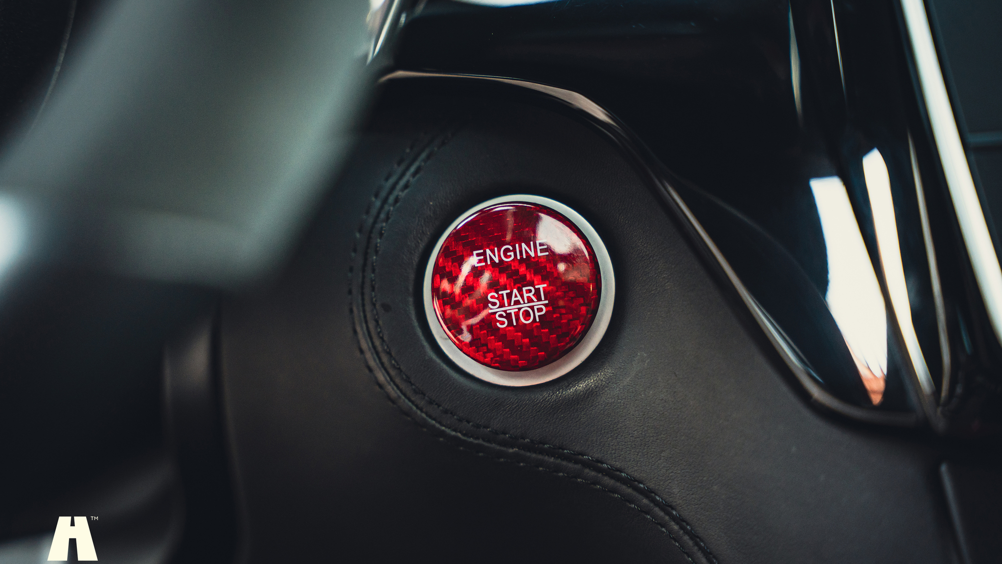 Innenraumfoto von 2017 Mercedes-Benz GLS 63 AMG (33)