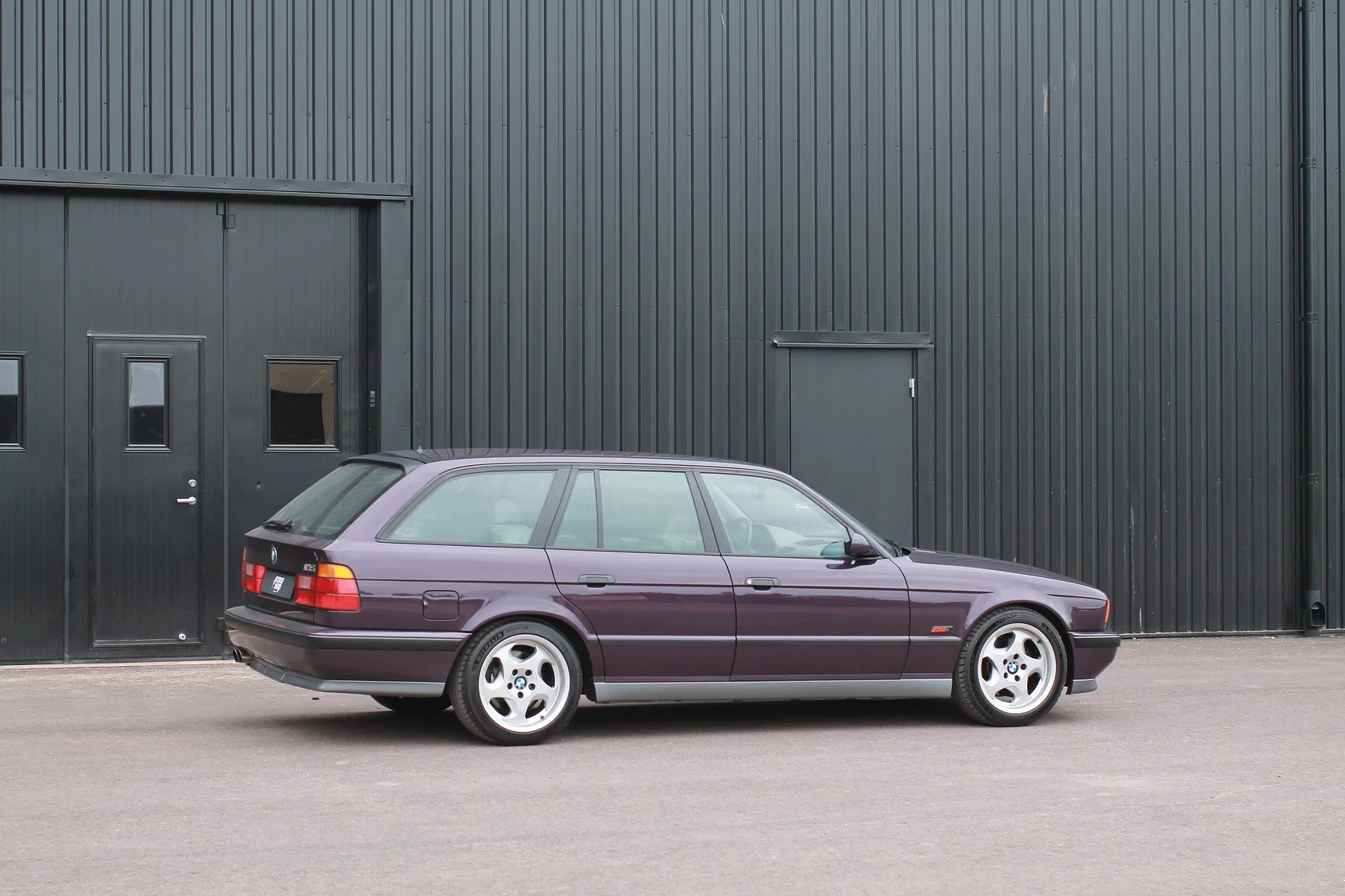 Aussenfoto 1993 BMW M5 Touring 3.8 Manual (104)