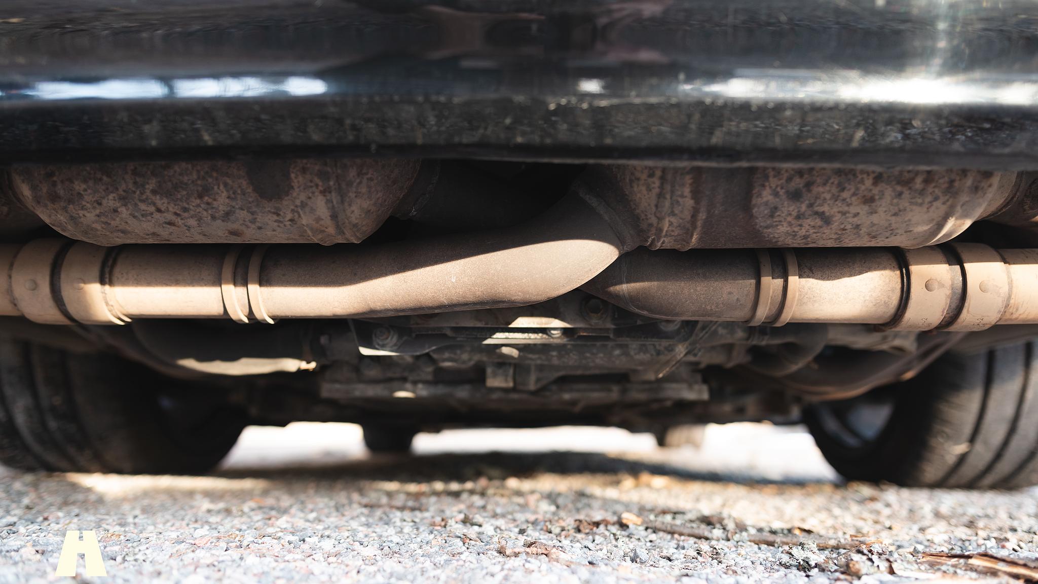 Image of 1998 Porsche 996 Carrera 2 “Clubsport” mechanics