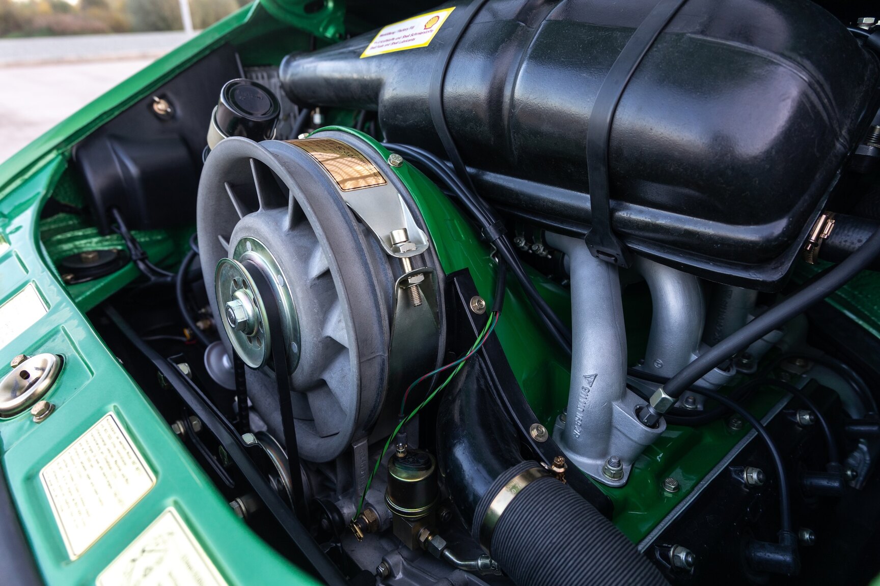 Image of 1974 Porsche 911 S Targa mechanics