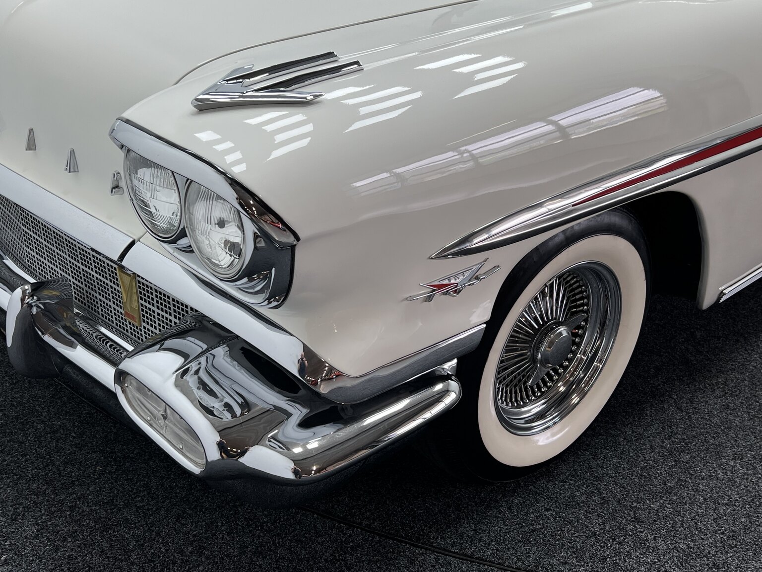 Aussenfoto 1958 Pontiac Chieftain