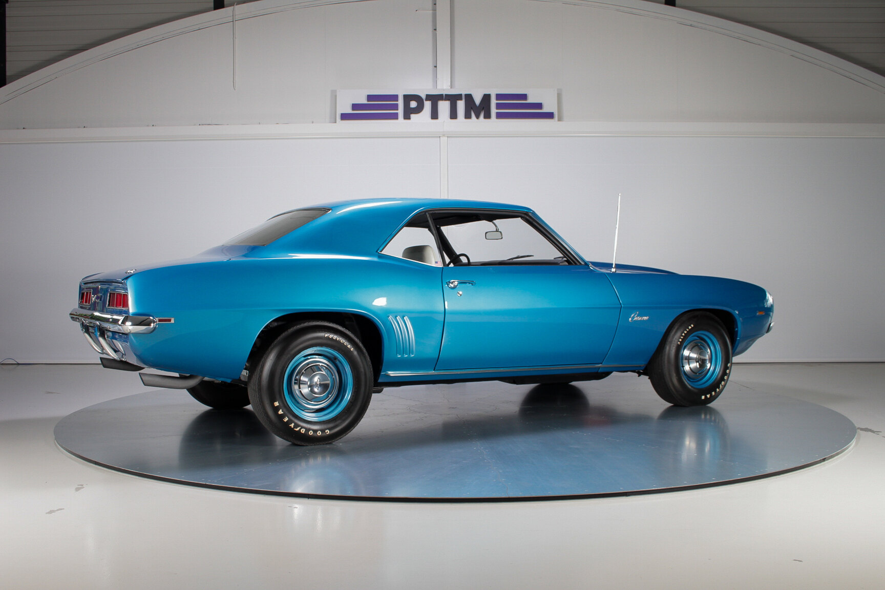 Exterior image of 1969 Chevrolet Camaro COPO TRIBUTE