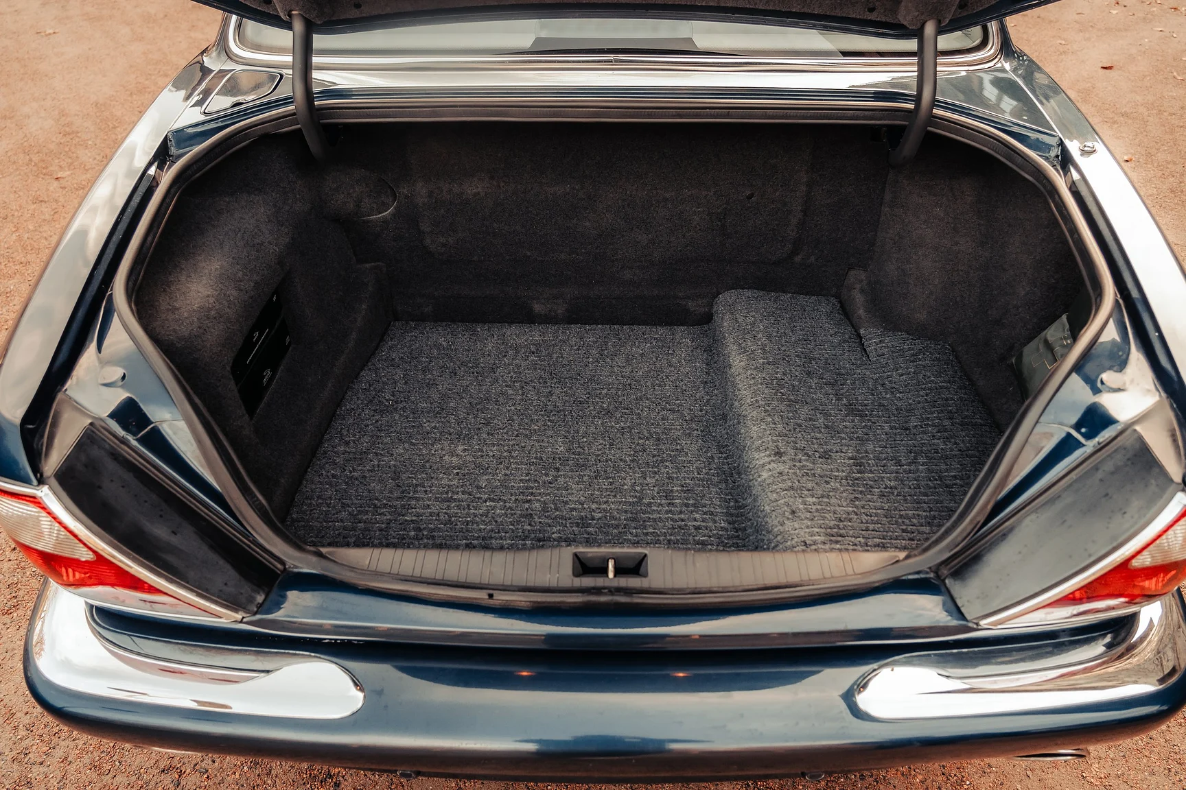 Interior image of 2001 Jaguar  Xj 4,0 Sovereign (51)