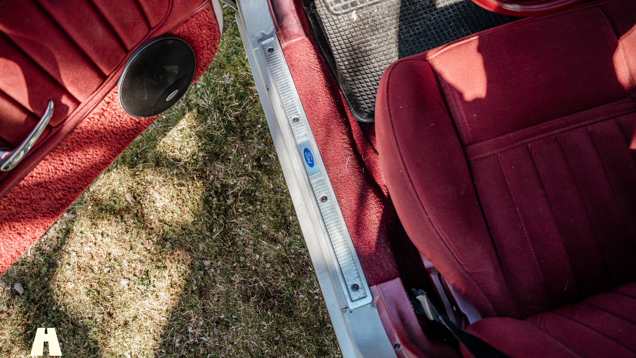 Interior image of 1976 Ford Mercury Monarch Ghia (37)