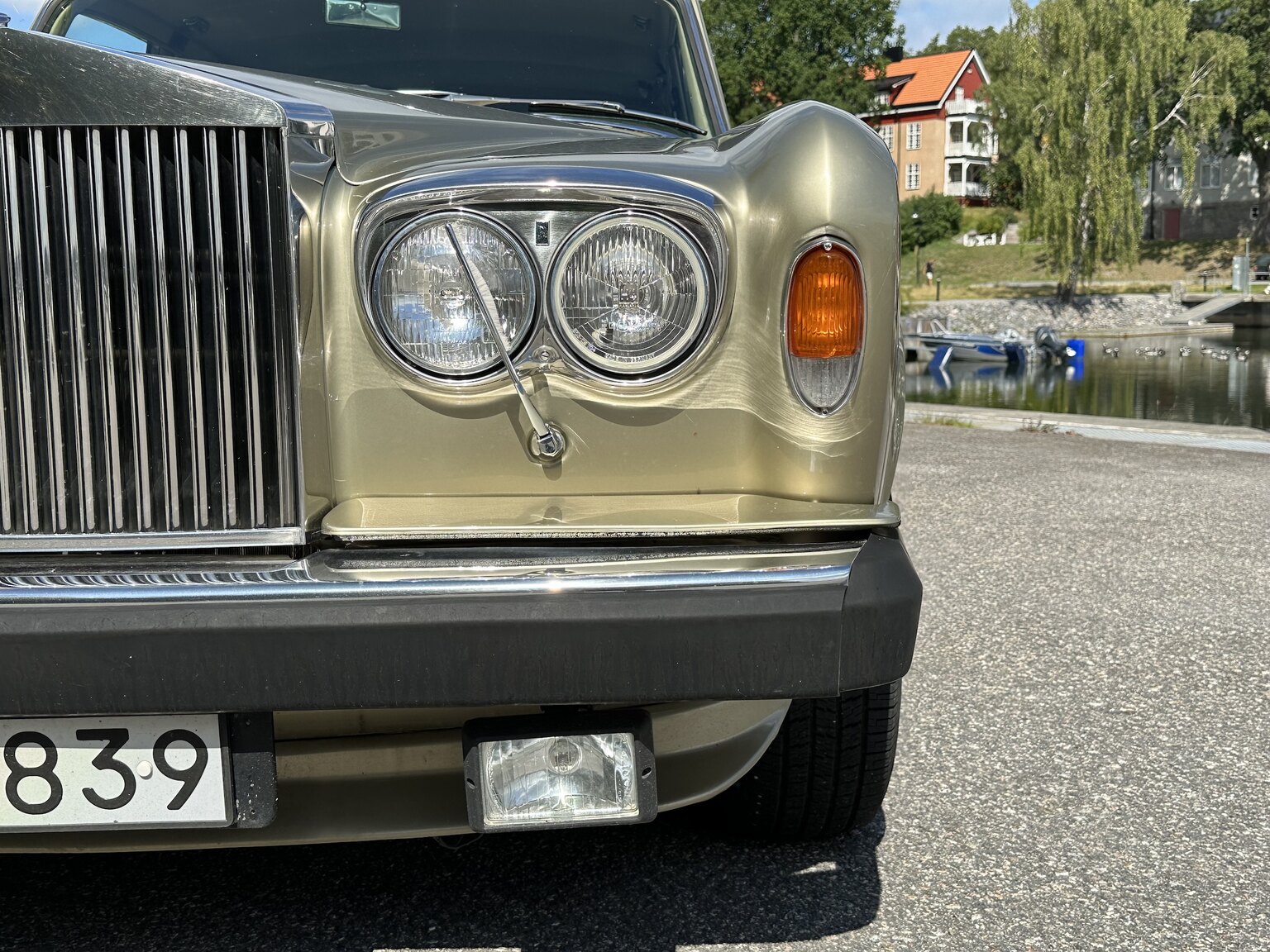 Exteriörbild på 1979 Rolls Royce Silver Shadow
