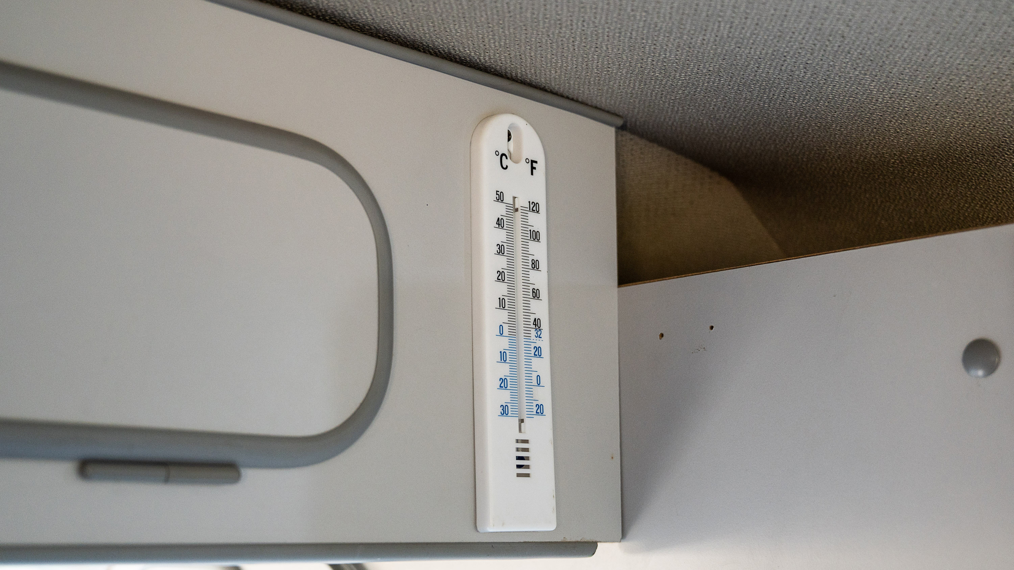 Interior image of 1992 Volkswagen T3 Kombi Syncro 16" Westfalia