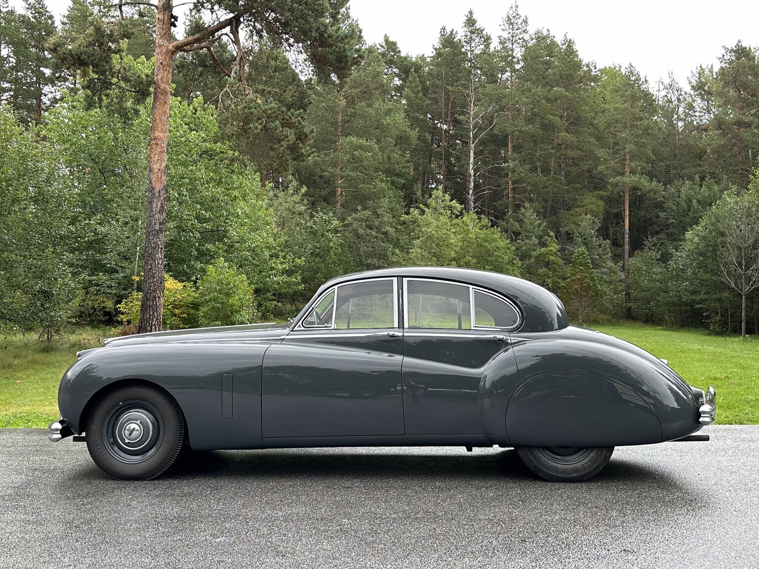 Aussenfoto 1954 Jaguar Mark VII Saloon