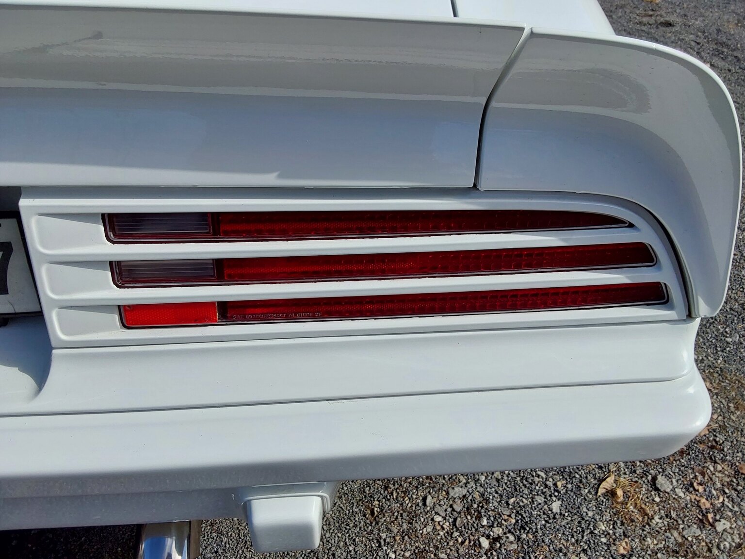 Exterior image of 1975 Pontiac Firebird Esprit 