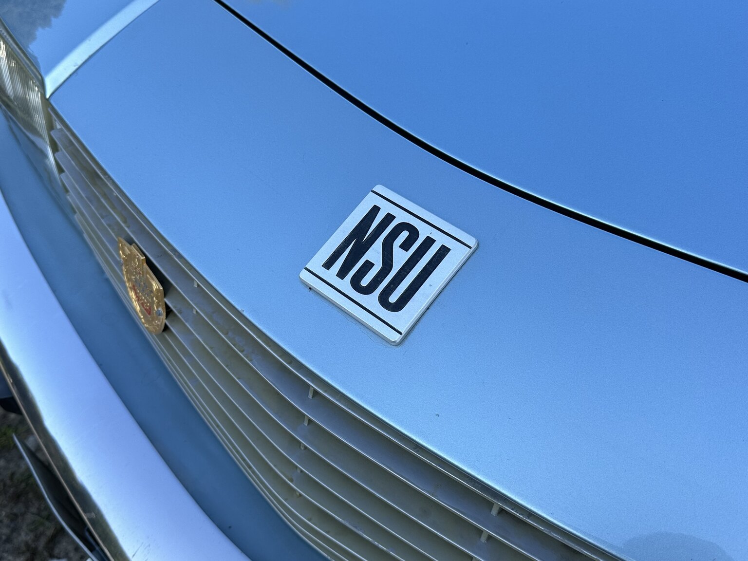 Exterior image of 1975 NSU RO 80