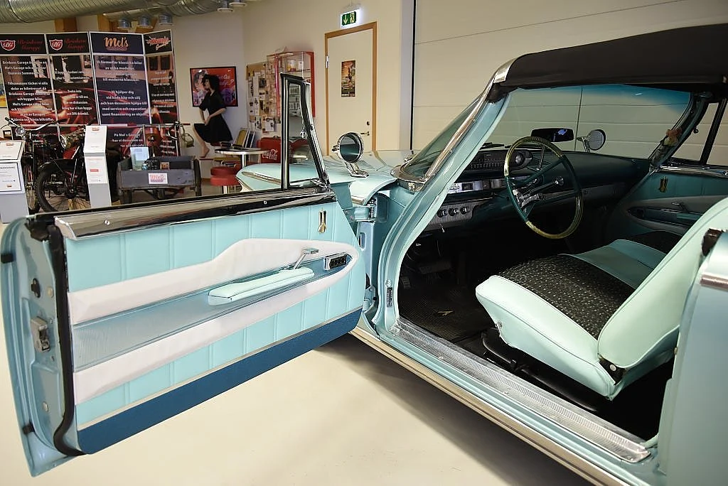 Bild på 1960 Plymouth Fury (17)