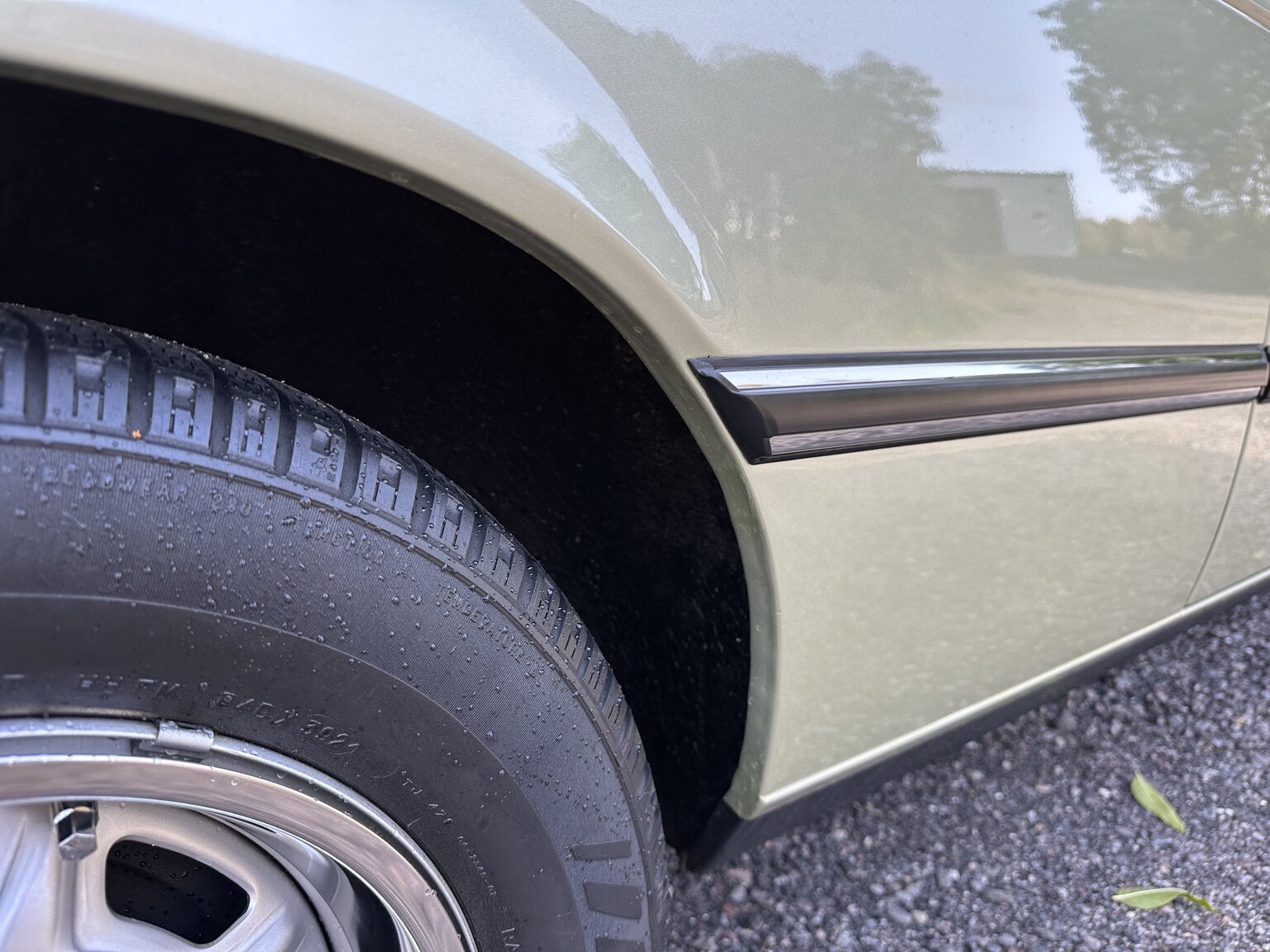 Exteriörbild på 1980 BMW 320i E21