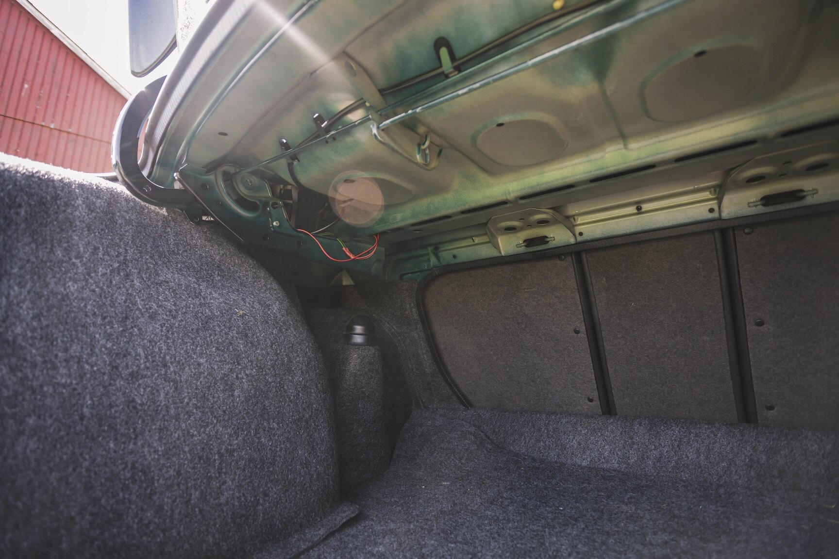 Interior image of 1991 Lotus Omega