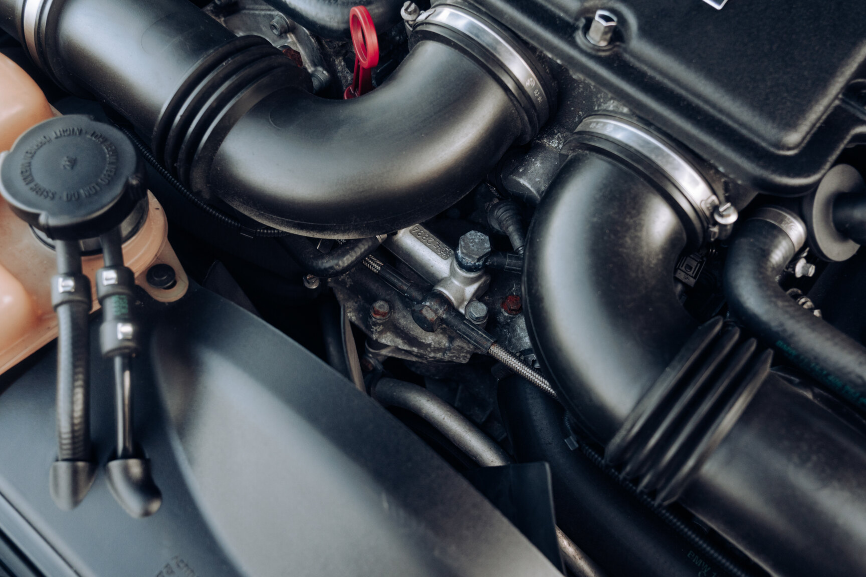 Image of 2001 BMW M5 mechanics