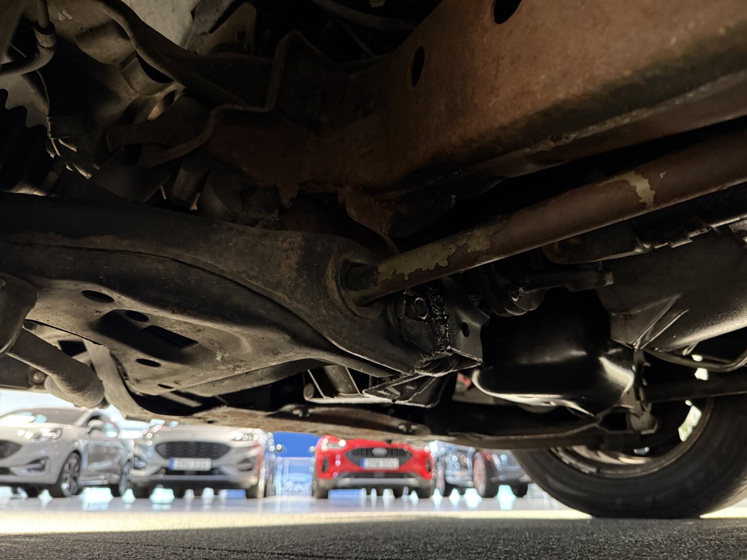 Image of 1992 GMC Typhoon  mechanics