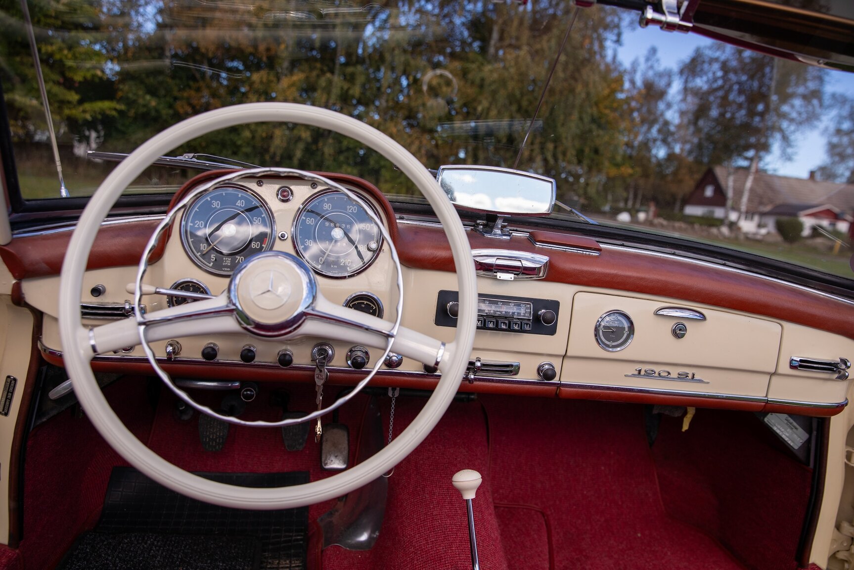 Innenraumfoto von 1958 Mercedes-Benz 190SL