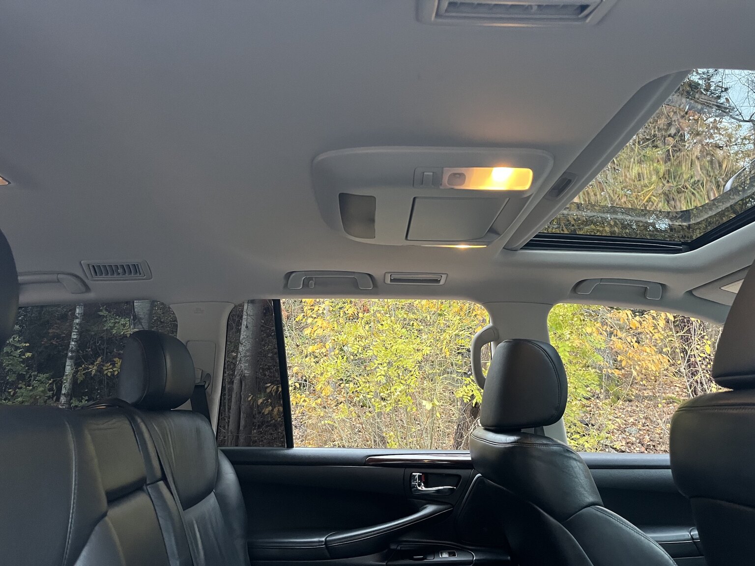 Interior image of 2011 Lexus LX570