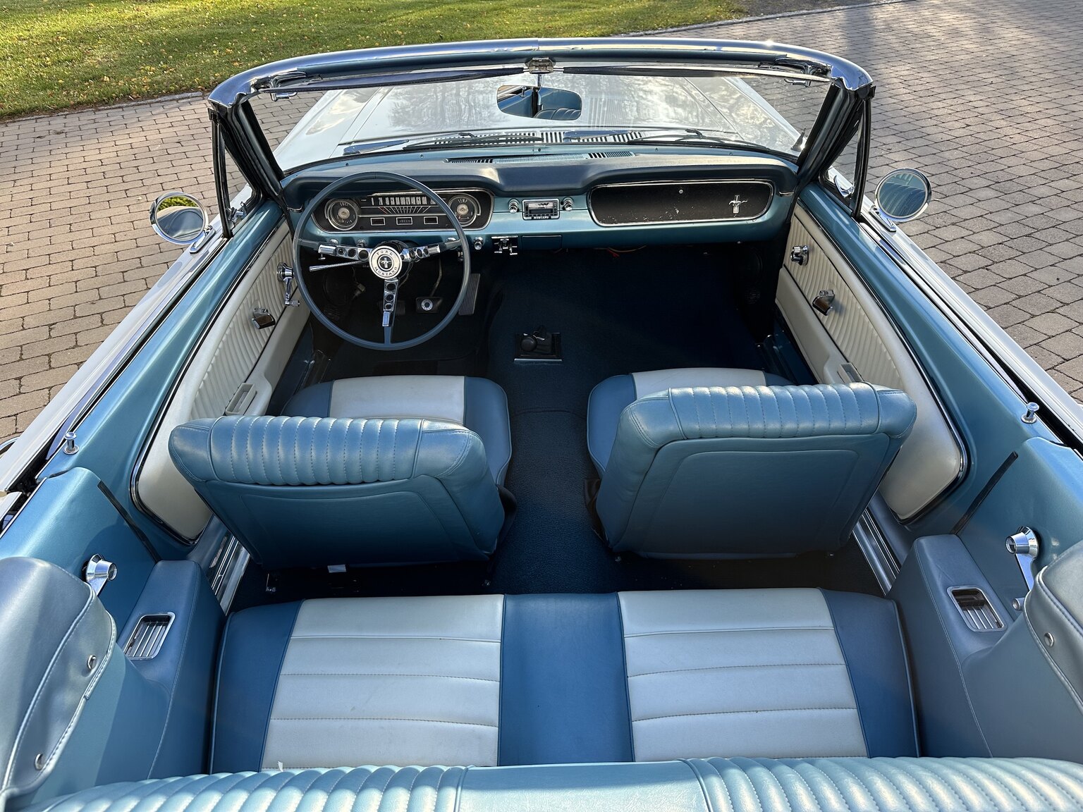 Interiörbild 1966 Ford Mustang Convertible