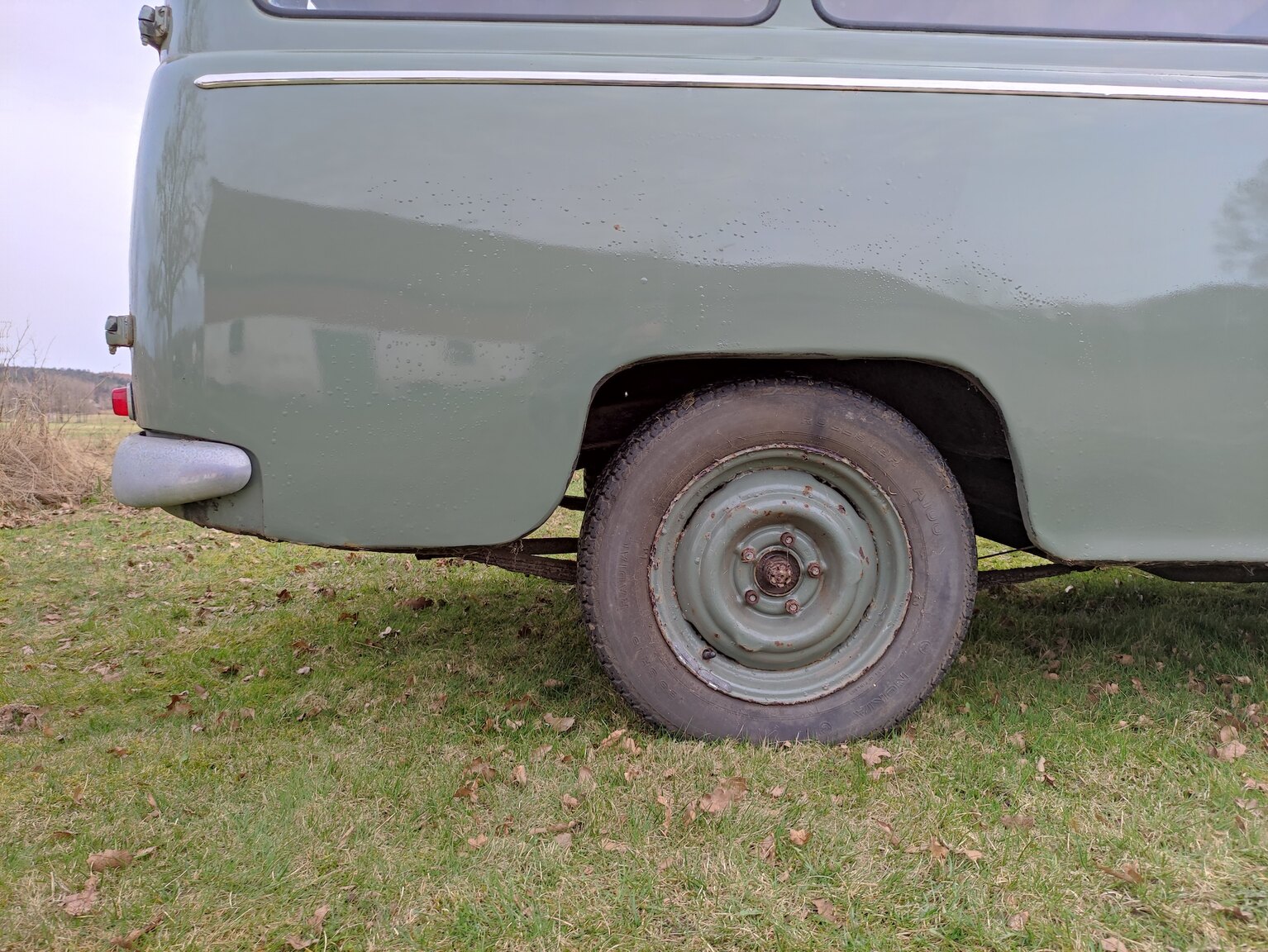 Exteriörbild på 1960 Volvo P210 Duett