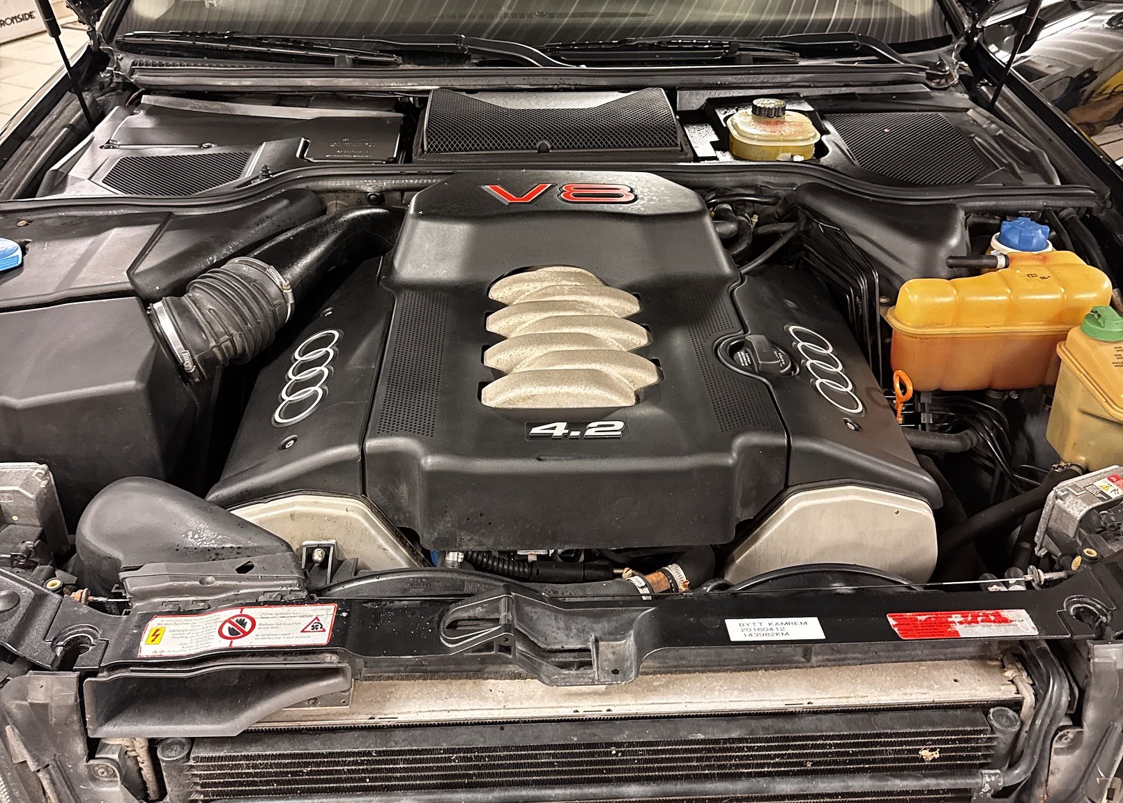 1999 Audi S8 4.2 Quattro, Mekanik