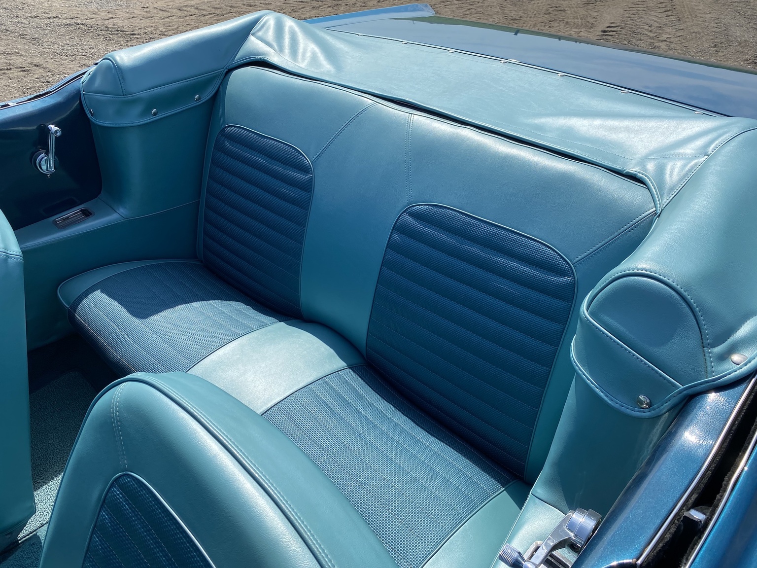 Interiörbild 1966 Ford Mustang 289 Cabriolet (29)