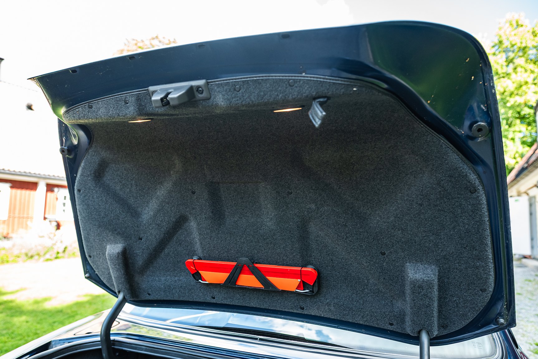 Interior image of 2001 Jaguar XJR