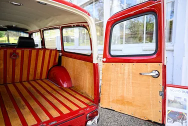 #<Image:0x00007fb9e9d48fc8>