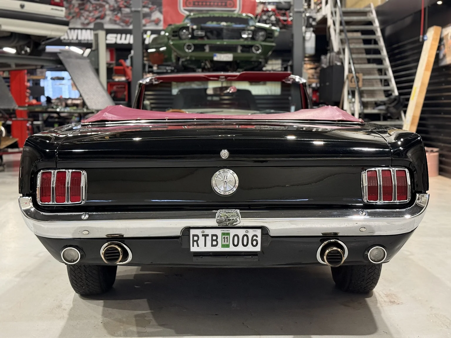 Aussenfoto 1966 Ford Mustang Convertible (46)