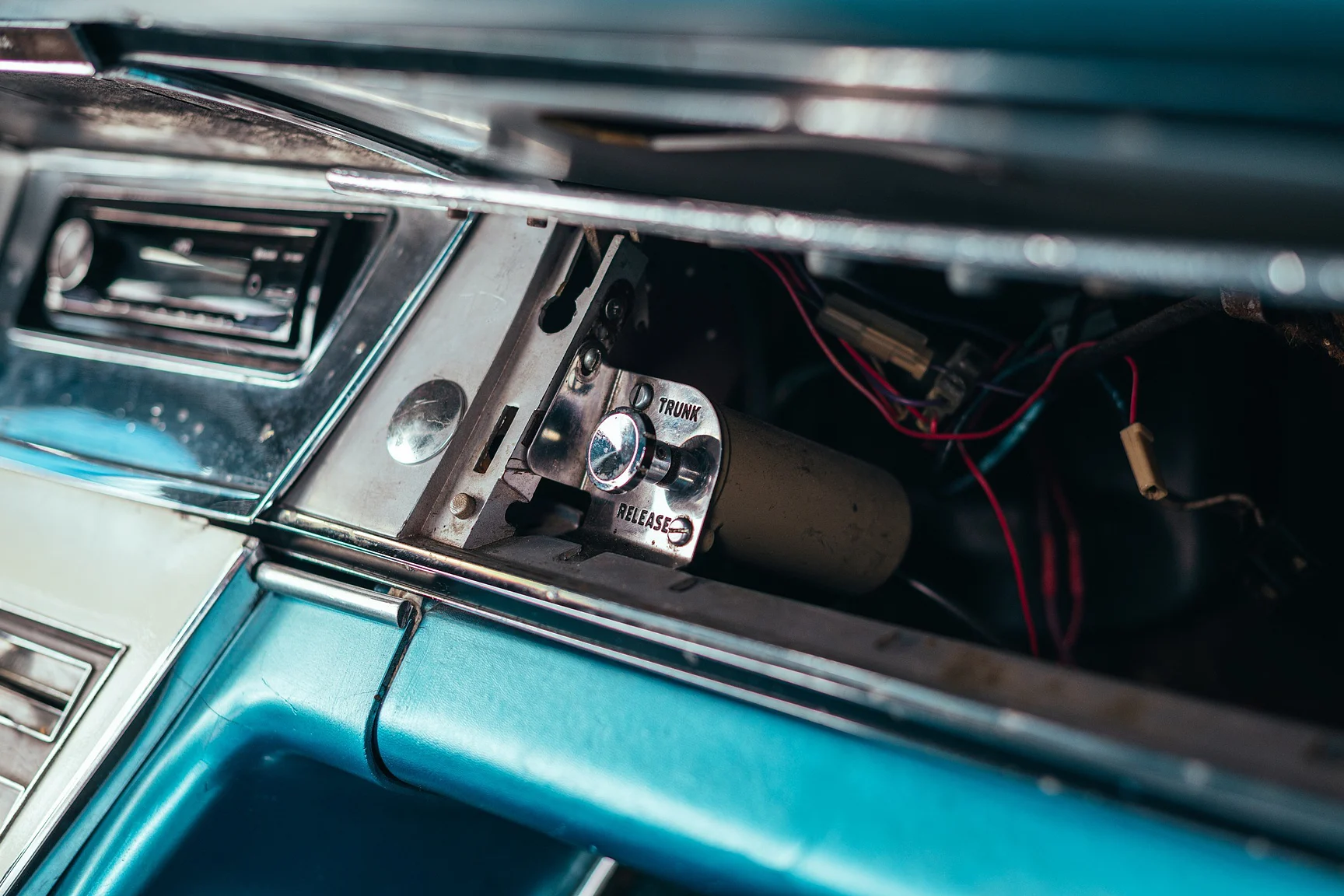 Innenraumfoto von 1964 Buick Riviera Coupé (26)