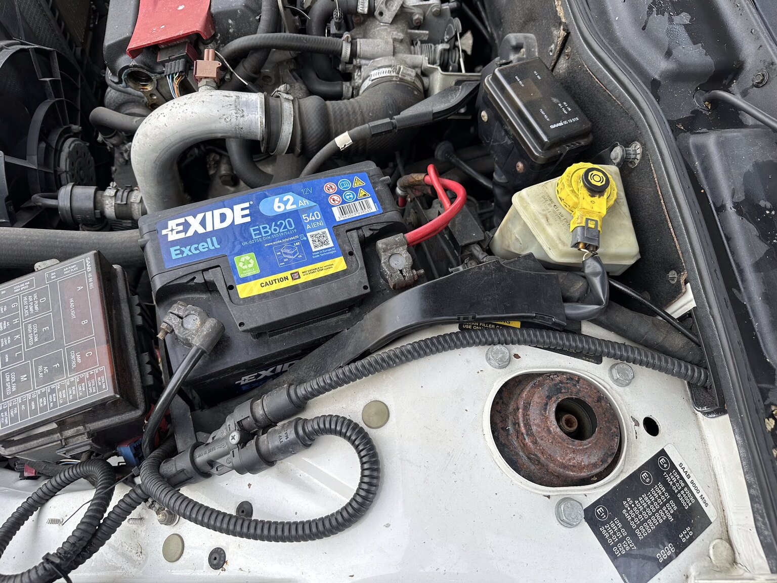 Image of 1996 SAAB 9000 mechanics