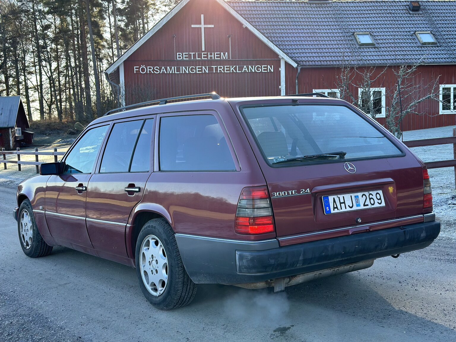 Exteriörbild på 1992 Mercedes-Benz 300 TE-24
