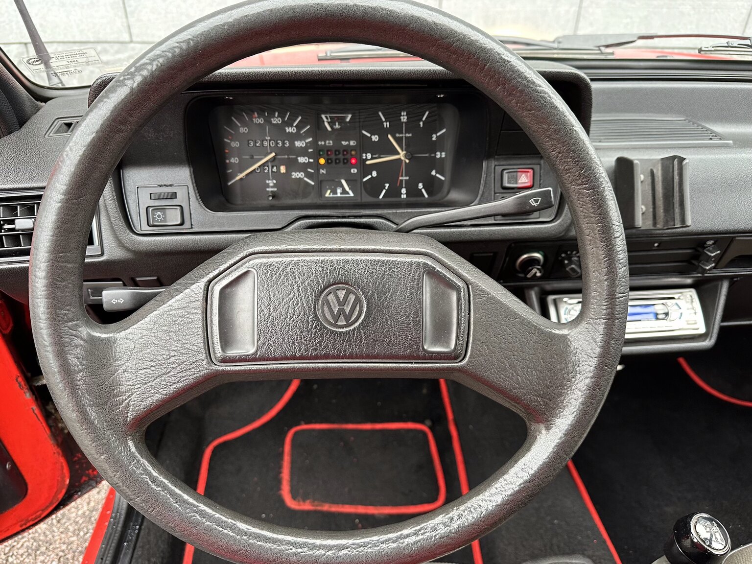 Innenraumfoto von 1983 Volkswagen Polo CL (14)