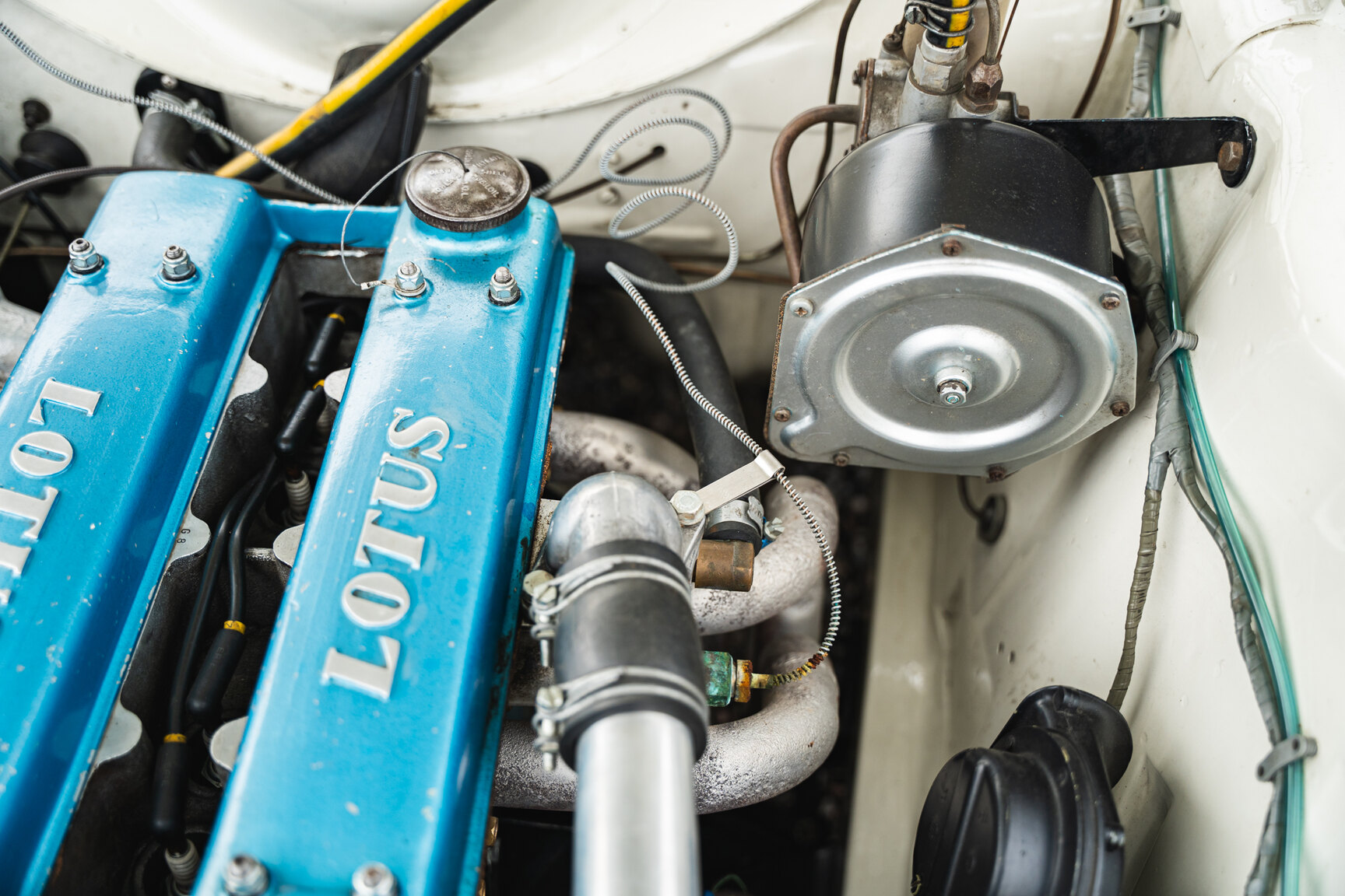 Image of 1963 Ford Cortina Lotus mechanics (26)