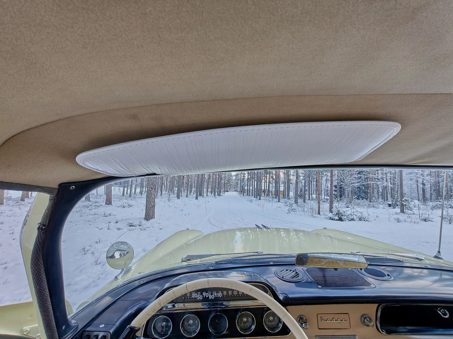 Innenraumfoto von 1957 Dodge Royal (21)