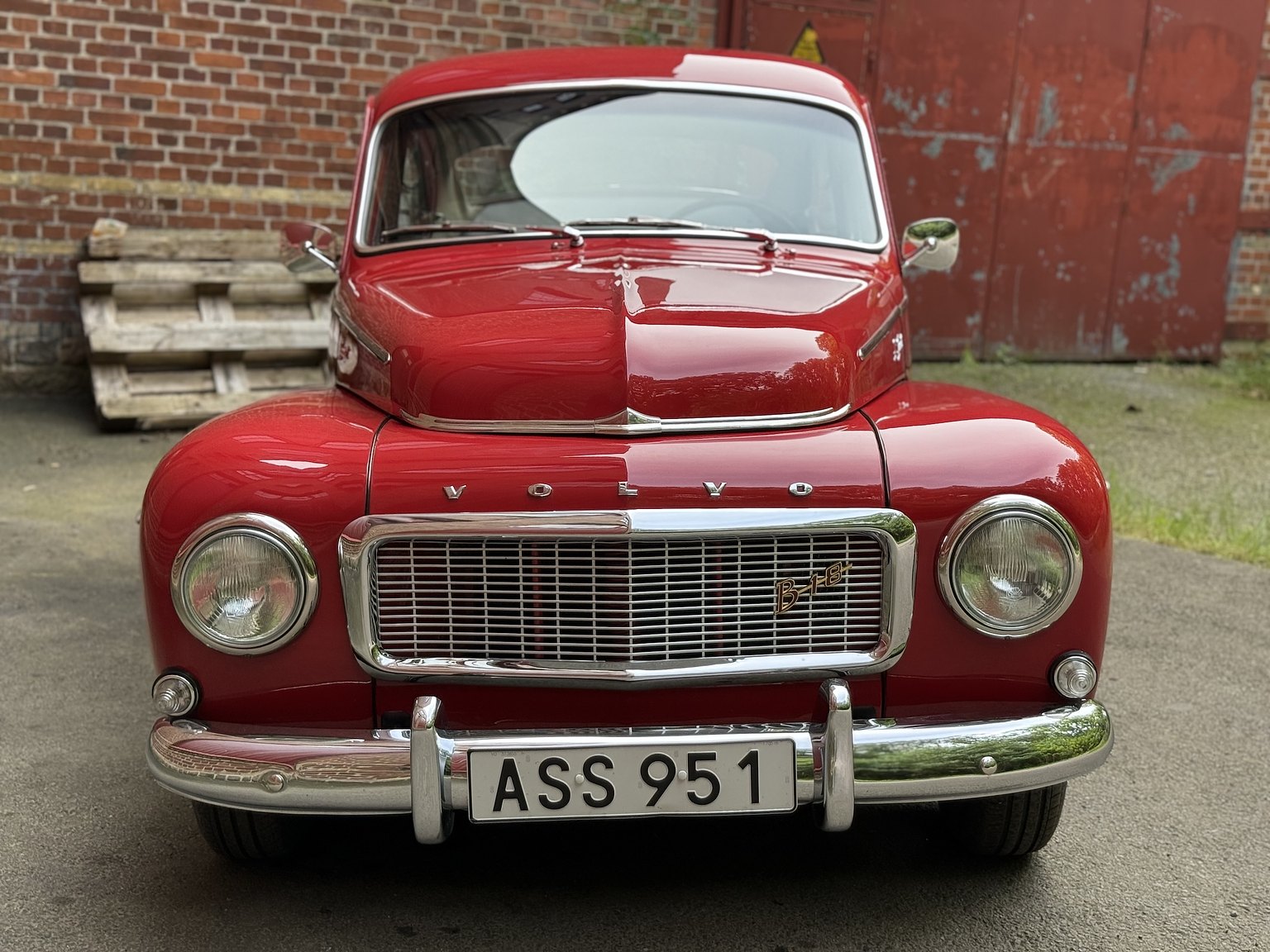 Exterior image of 1962 Volvo PV 544C Sport
