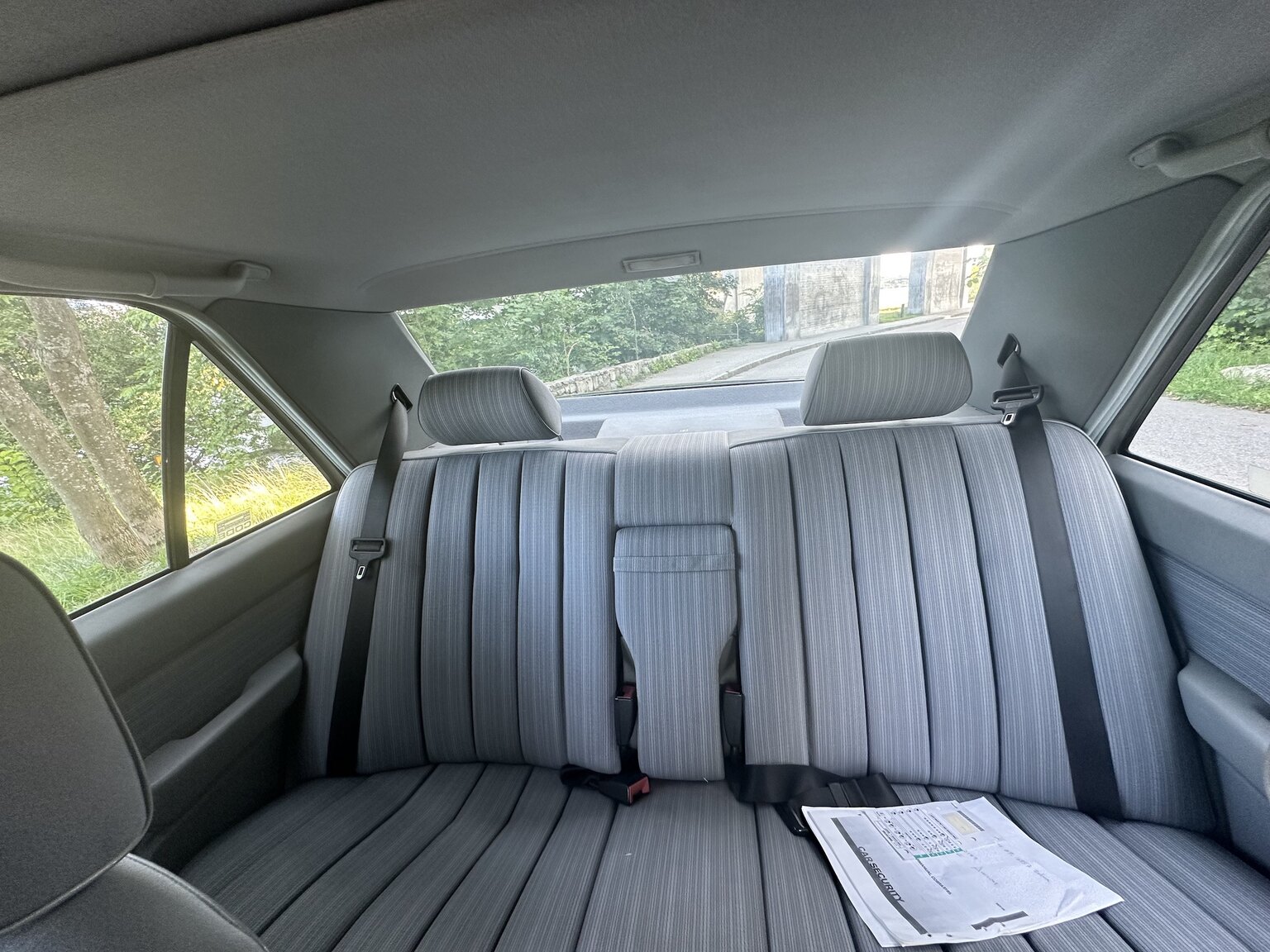 Interiörbild 1989 Mercedes-Benz 230E