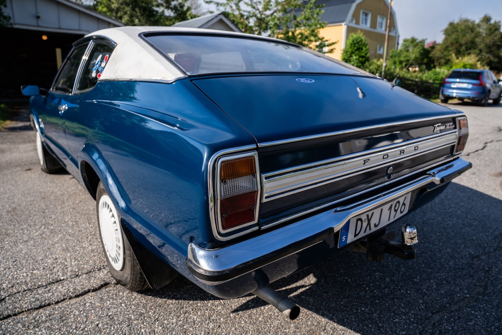 Exterior image of 1974 Ford Taunus 1600 XL