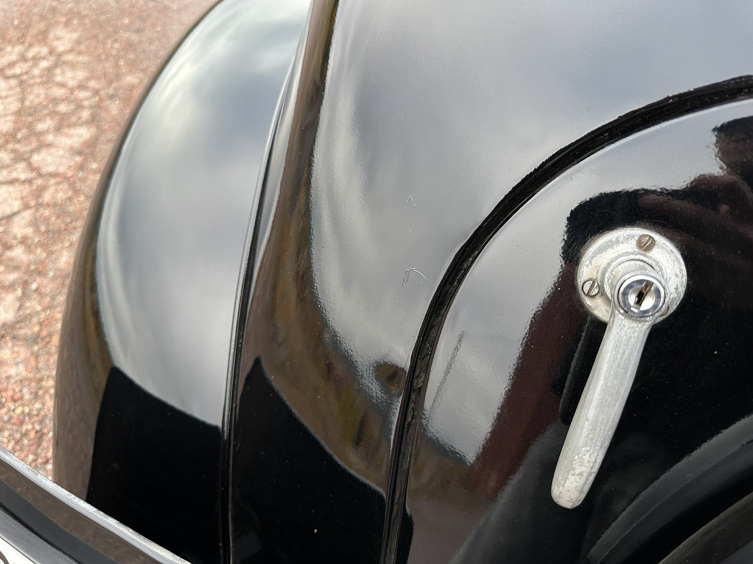 Exterior image of 1951 Citroën Berline 11 Sport