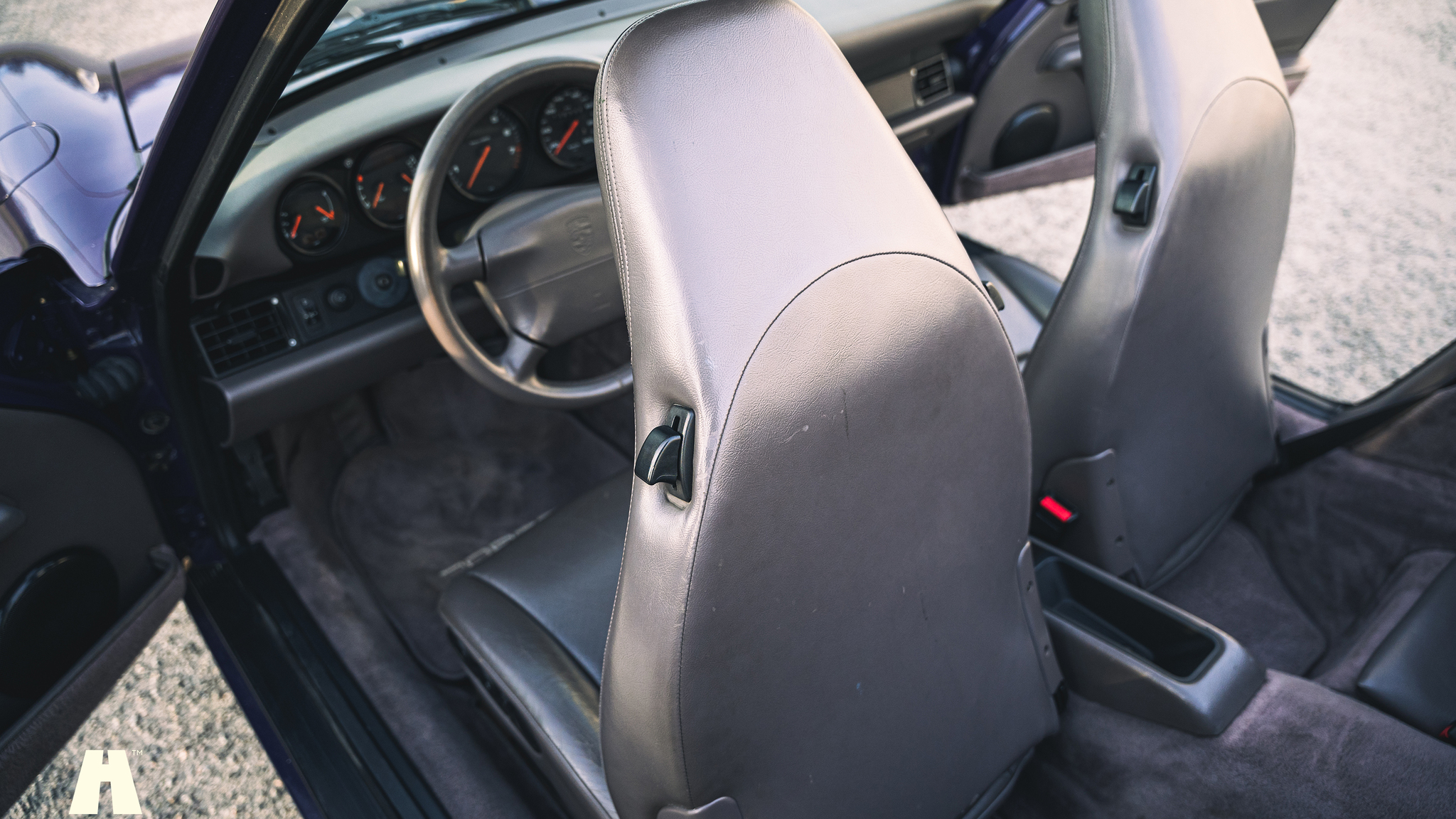 Innenraumfoto von 1994 Porsche 993 Cabriolet (44)